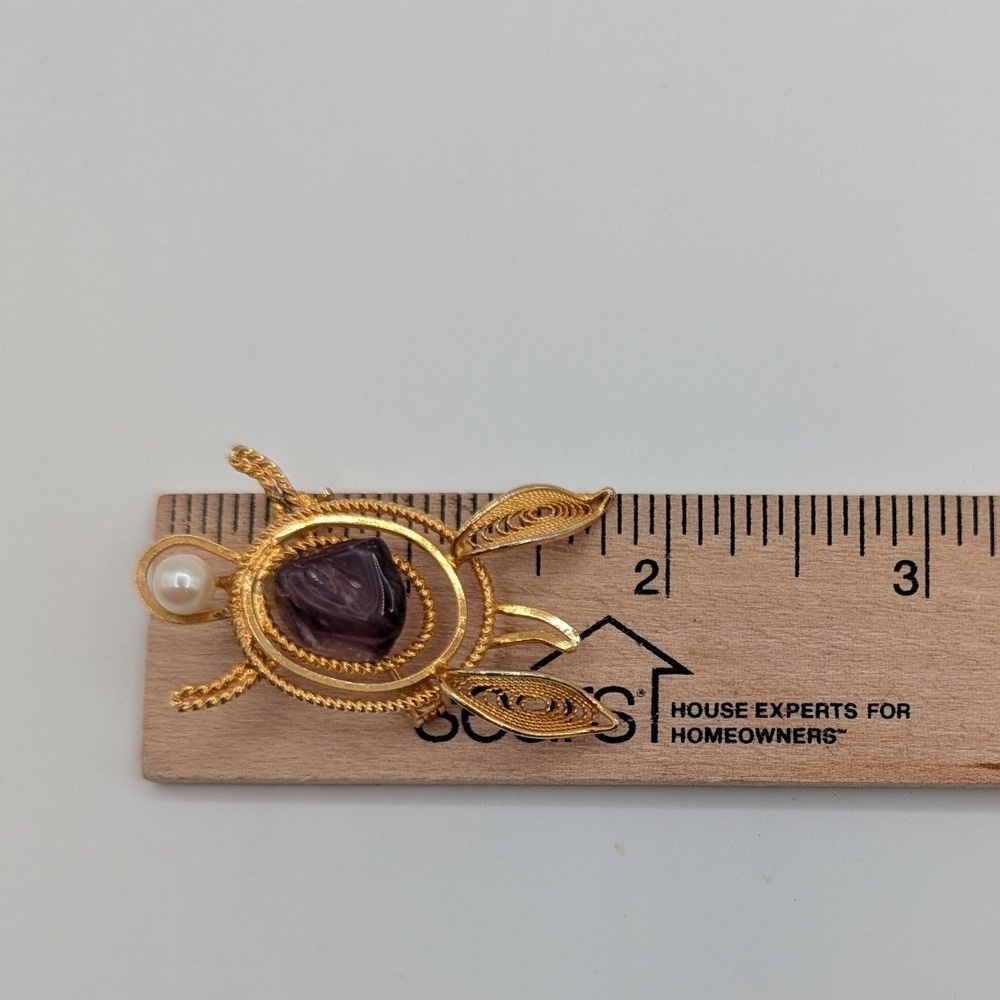 Vintage Gold Tone Filigree Turtle Brooch Amethyst Stone Pearl Accent 1.75" - Picture 5 of 5